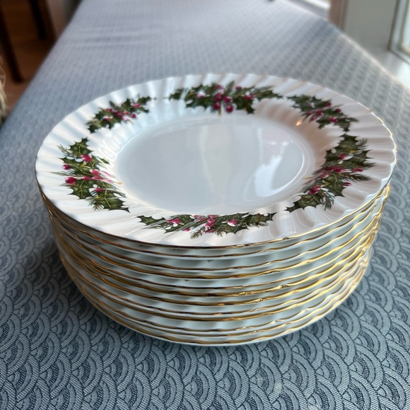 Allyn Nelson Collection 8” Plate -Fine Bone China Made in England-Set of 12 - Picture 2 of 4